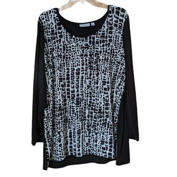 Susan Graver Front Print/Solid Back Long Sleeve - Picture 2 of 11